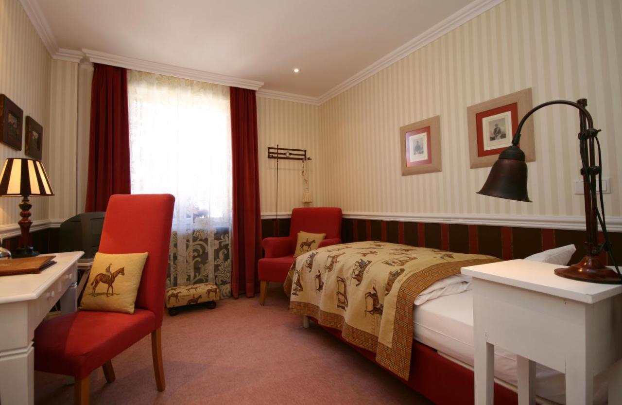 Landhotel Kern Bad Zwesten Dış mekan fotoğraf